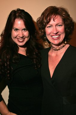 fileena bahris ve trisha simmons