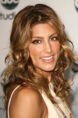 Jennifer Esposito