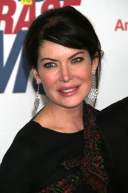 Lara Flynn Boyle