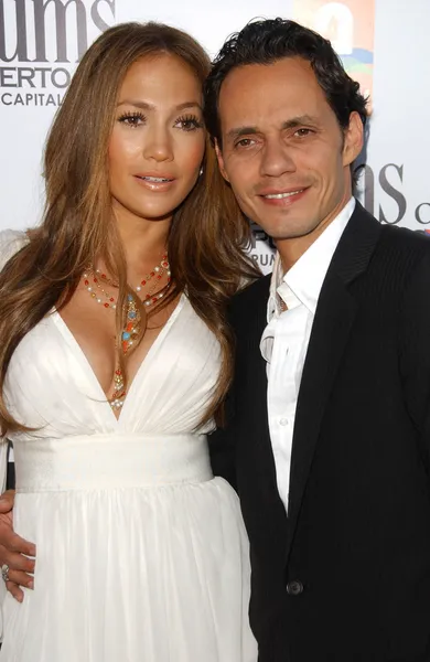 Jennifer Lopez and Marc Anthony — Stock Photo, Image