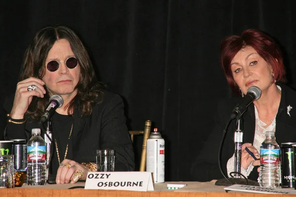 Ozzy Osbourne and Sharon Osbourne — Stock Photo, Image