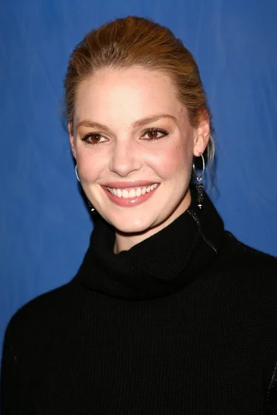 Katherine Heigl na estreia de Dreamgirls. Wilshire Theatre, Los Angeles, CA. 12-11-06 — Fotografia de Stock