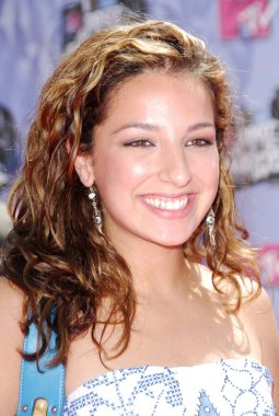 Vanessa Lengies