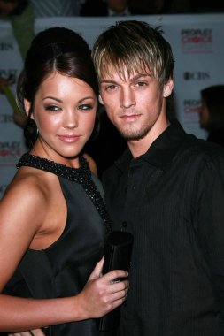 kaci kahverengi ve aaron carter