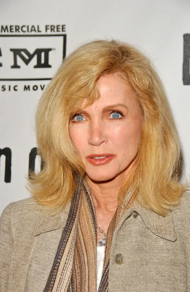 Donna Mills — Stockfoto