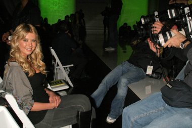tara reid