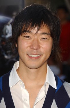 Aaron yoo los Angeles şehrinde transformers galası. Mannlar Köyü tiyatro, los angeles, ca. 06 / 27 / 07