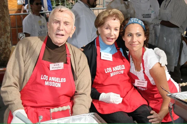 Миссия в Лос-Анджелесе, раздающая еду бездомным — стоковое фото