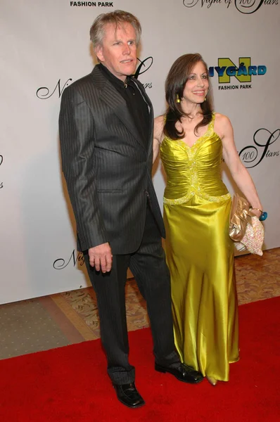 Gary Busey e Vicki Roberts — Fotografia de Stock