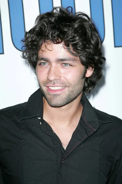 Adrian Grenier en el estreno en Los Ángeles de La Hora 11. Arclight Cinemas, Hollywood, CA. 08-08-07 — Foto de Stock