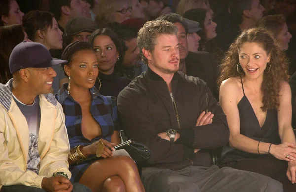 Russell Simmons e Eva Pigford com Eric Dane e Rebecca Gayheart — Fotografia de Stock