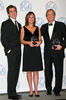 Jake gyllenhaal ile lucy fisher ve doug fitil