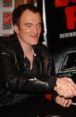 Quentin tarantino deposu görünüm