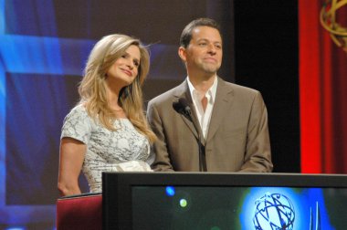 Kyra sedgwick ve jon cryer
