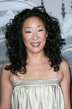 Sandra Oh