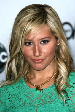 Ashley tisdale