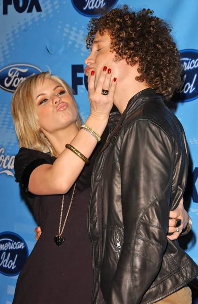 Kimberly Caldwell and Justin Guarini at the American Idol Top 12 Finalists Party. Astra West, West Hollywood, CA. 03-08-07 — Stock Photo, Image