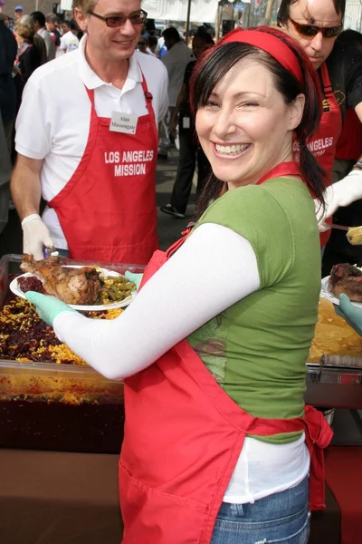 Il pasto del Ringraziamento della Missione di Los Angeles per i senzatetto — Foto Stock