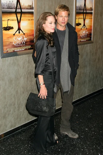 Angelina Jolie y Brad Pitt — Foto de Stock