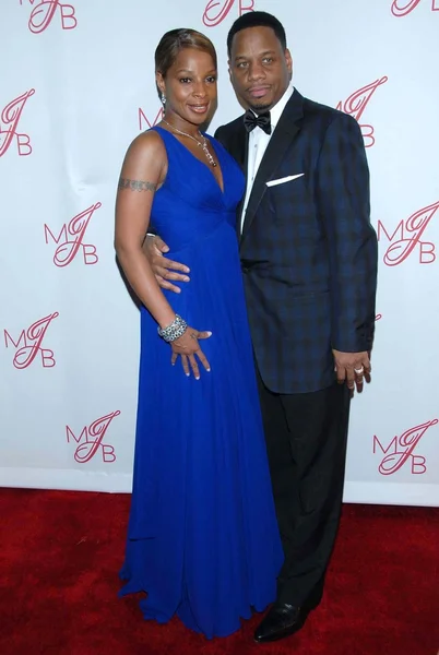 "Celebrar Mary J. Blige "Festa Sediada por Jada e Will Smith — Fotografia de Stock