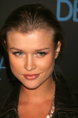 Armani exchange ve Ayrıntılar Dergisi ' 