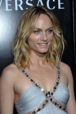 Amber Valletta