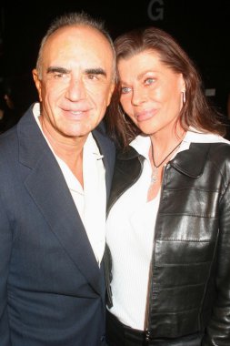 Robert shapiro ve linell shapiro