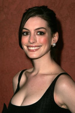 Anne Hathaway