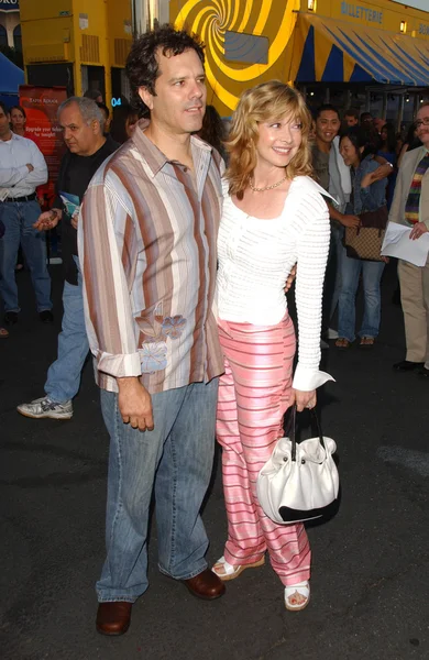 Sharon lawrence och make tom — Stockfoto