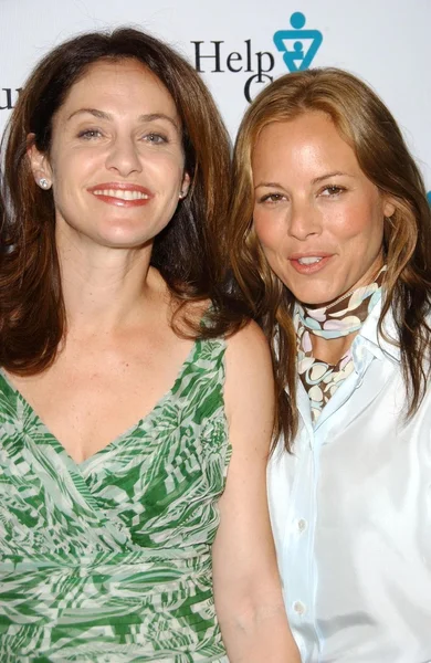 Amy Brenneman, Maria Bello — Photo