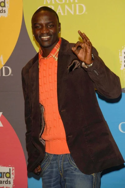Akon i pressrummet på 2006 billboard music awards. mgm grand hotel, las vegas, nv. 12-04-06 — Stockfoto