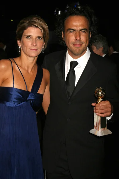 Alejandro Gonzalez Inarritu and guest at the Paramount Pictures 2007 Golden Globe Awards After-Party. Beverly Hilton Hotel, Beverly Hills, CA. 01-15-07 — Stock Photo, Image