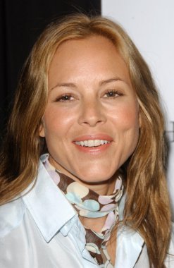 Maria bello