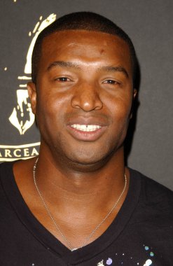 Roger Cross