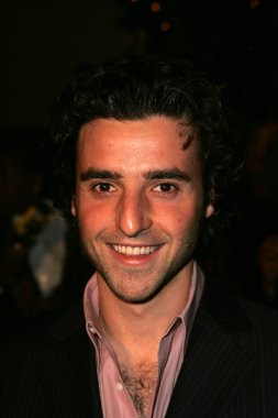 8 yıllık aile televizyon Ödülleri