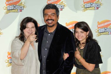 Ana Serrano, George Lopez