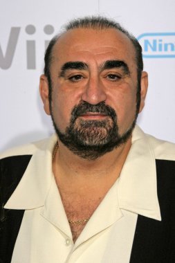Ken davitian