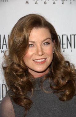 Ellen pompeo los angeles gizli dergisinin yıllık emmy partisinde. bir gün batımı, west hollywood, ca. 09-11-07