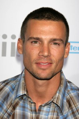 Nintendo wii oyun konsolu açılış partisine