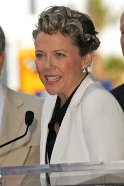 Annette Bening