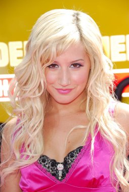 Ashley tisdale