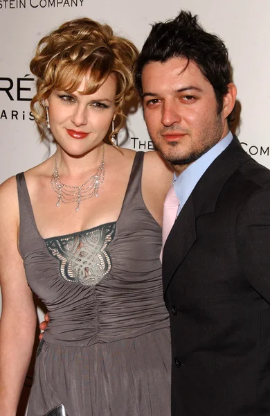 Sara rue und ehemann mischa — Stockfoto