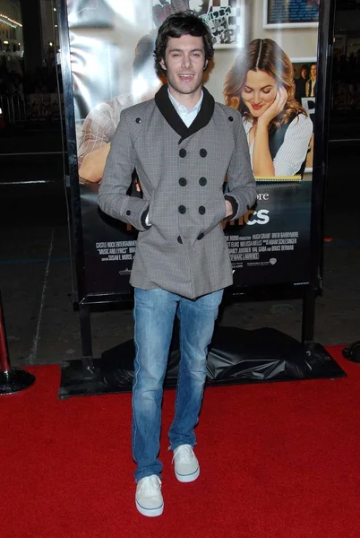 Adam Brody at the Los Angeles premiere of Music and Lyrics. Graumans Chinese Theatre, Hollywood, CA. 02-07-07 — Stock Photo, Image