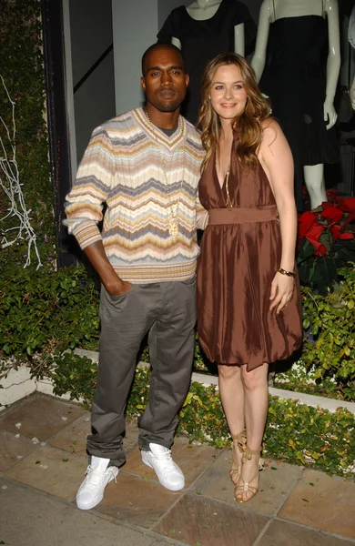 Kanye west och alicia silverstone — Stockfoto