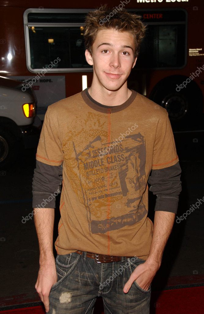 Bobby Edner – Stock Editorial Photo © s_bukley #16103633