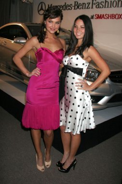Arielle Kebbel, Olivia Munn