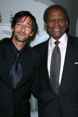 Adrien brody ve sidney poitier, Oscar kutlamak için giorgio armani prive göster. Yeşil dönüm, los angeles, ca. 02 / 24 / 07