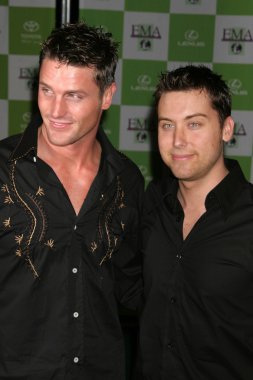 reichen lehmkuhl ve lance bass