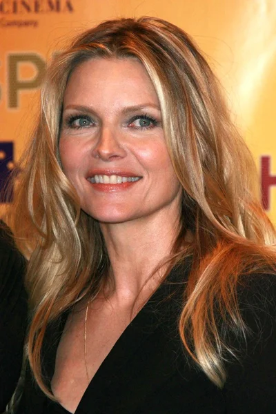 Michelle Pfeiffer — Photo