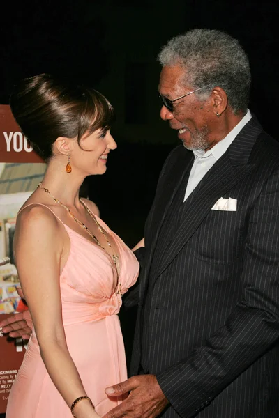 Paz vega und morgan freeman — Stockfoto